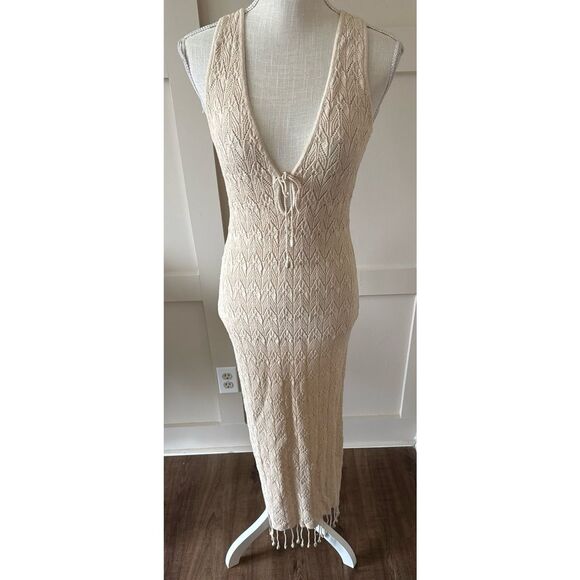 Camila Coelho dress/ Revolve - Picture 3 of 6